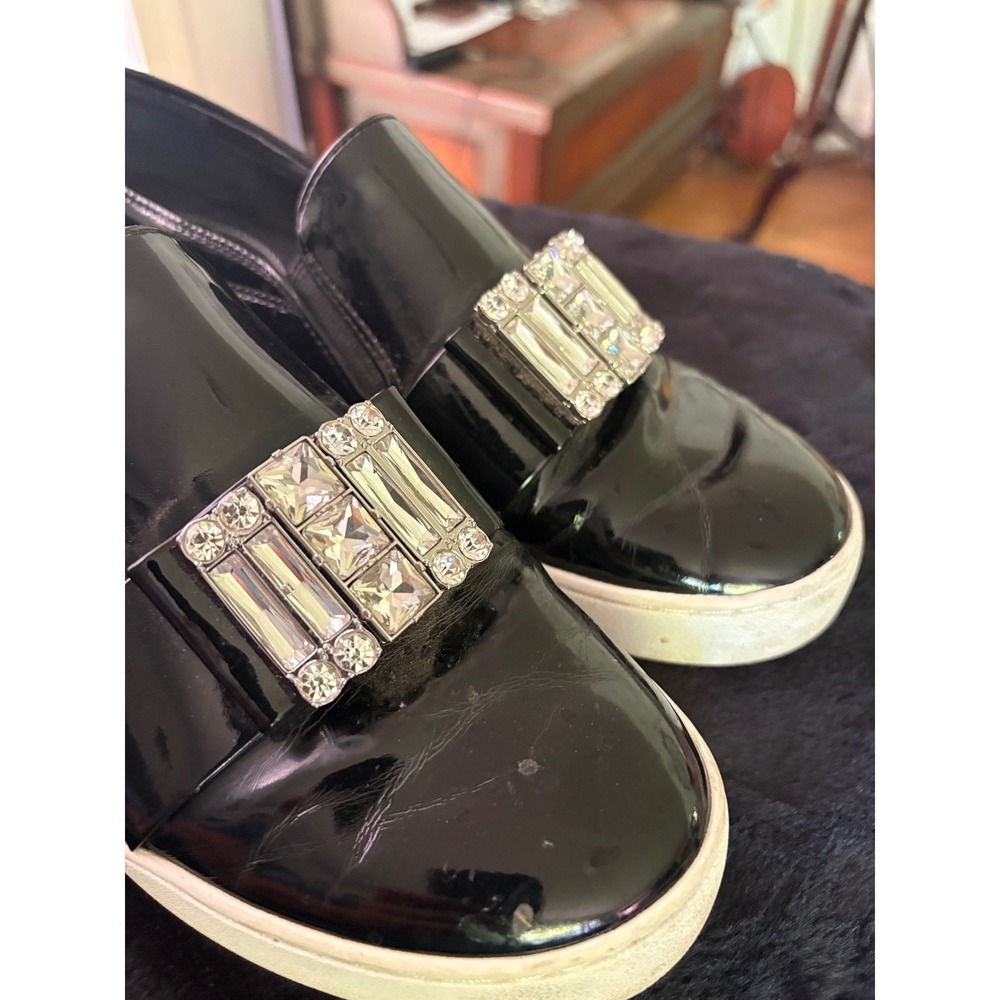Michael Kors Black Patent Crystal Buckle Slip On Sneakers HL16H Womens 9.5M - Picture 2 of 6